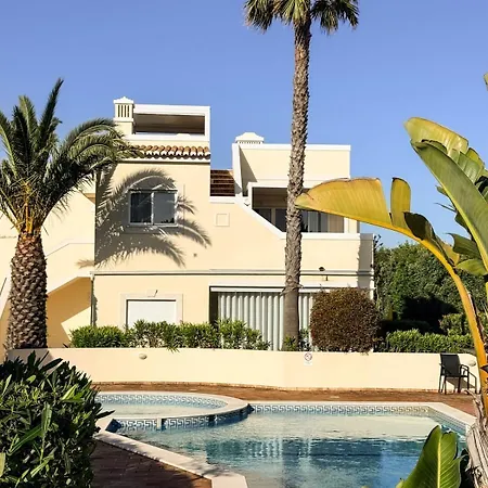 Casa Ventura Marinha *