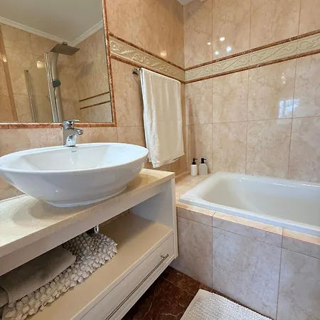 Apartamento Casa Ventura Marinha Lagoa (Algarve)